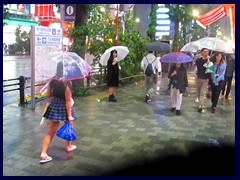 Tokyo_Akihabara_24